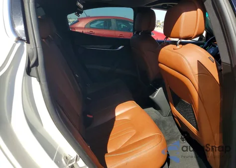 2016 Maserati Ghibli z USA, uszkodzony, nr VIN ZAM57XSA8G1172096